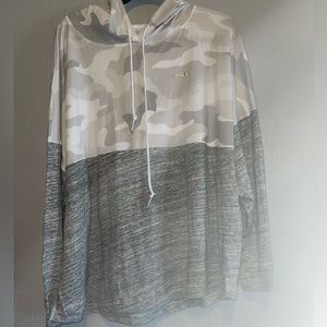 VS PINK top size xl nwt